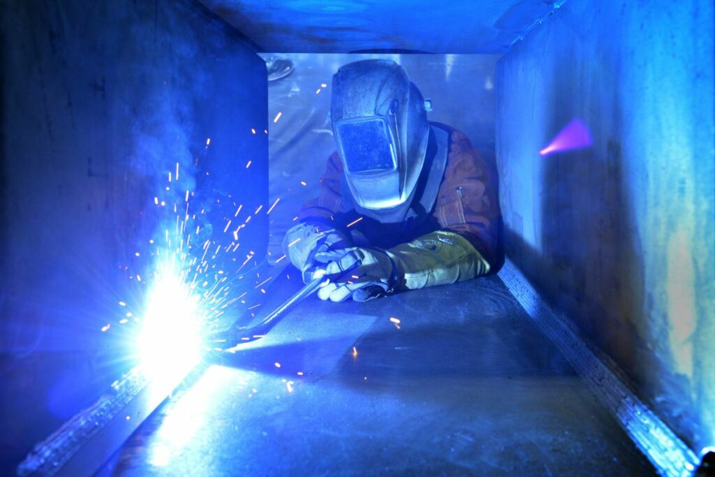 Dieffenbacher welding mid-welding.